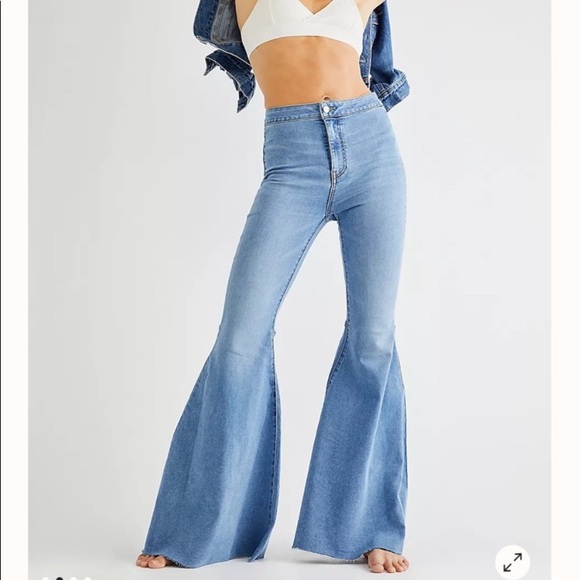 Free People Denim - FREE PEOPLE JUST FLOAT ON HIGH RISE FLARE JEANS ULTRA  BELL BOTTOMS SIZE 28